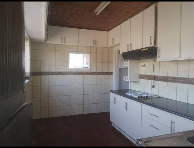 3 BEDROOM PROPERTY TO RENT IN RESERVOIR HILLS